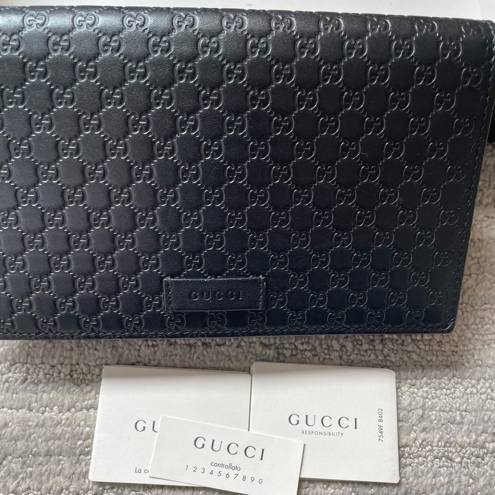 Gucci wallet crossbody bag